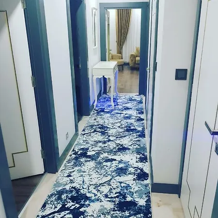 Mir Luxus Loft *